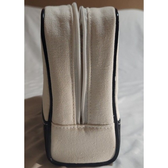 Chanel No 5 Trousse Signature Make-up Handbag White With Black Accent Trim - Picture 4 of 7